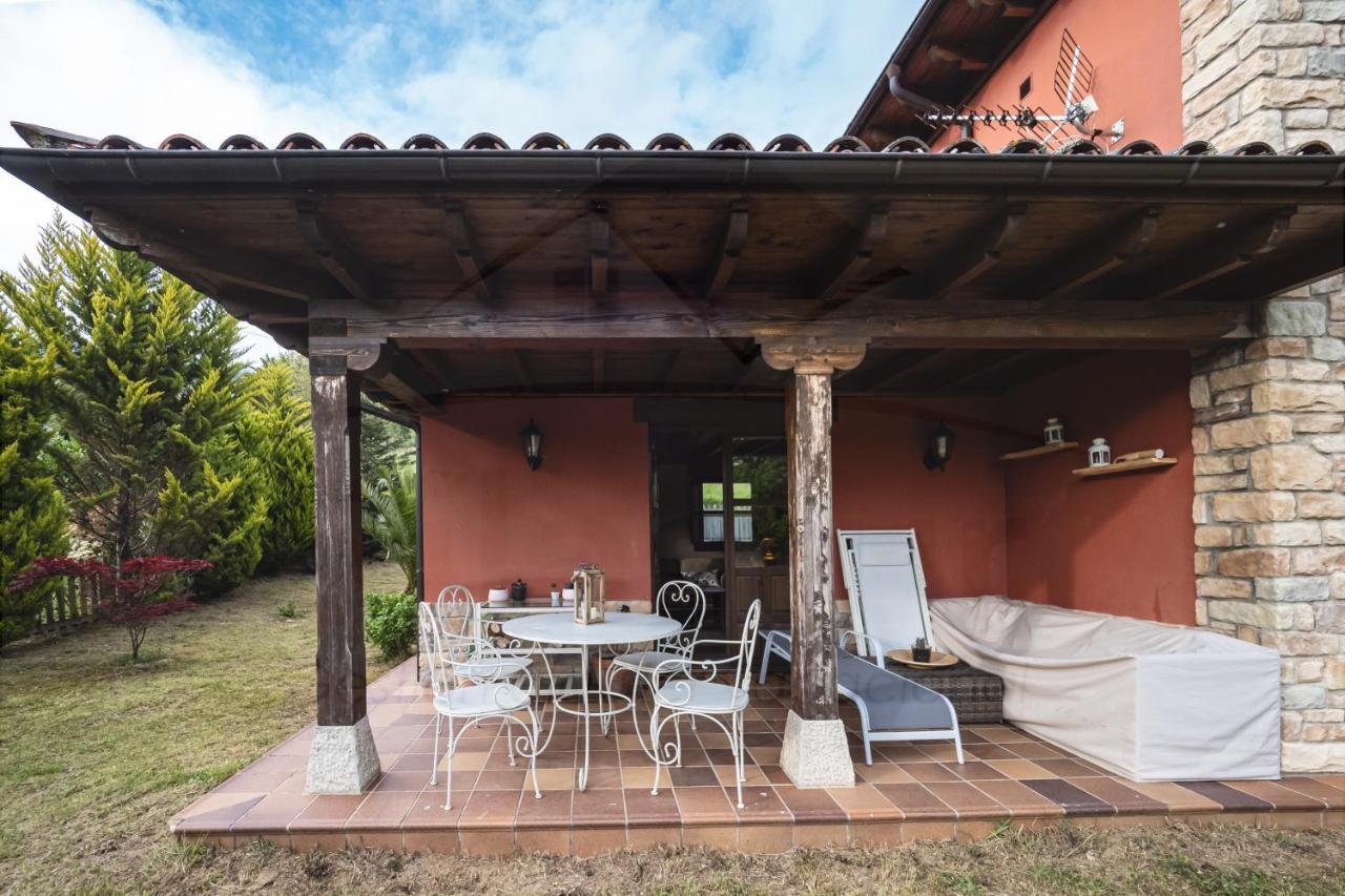 La Coqueta Del Sueve Villa Arriondas Luaran gambar