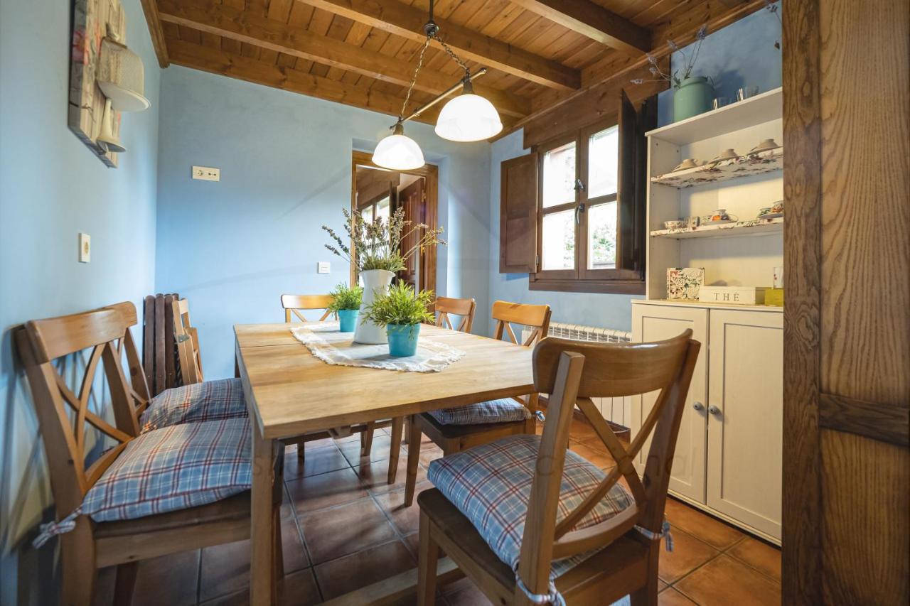 La Coqueta Del Sueve Villa Arriondas Luaran gambar