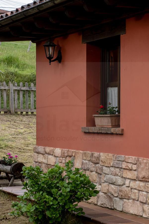 La Coqueta Del Sueve Villa Arriondas Luaran gambar