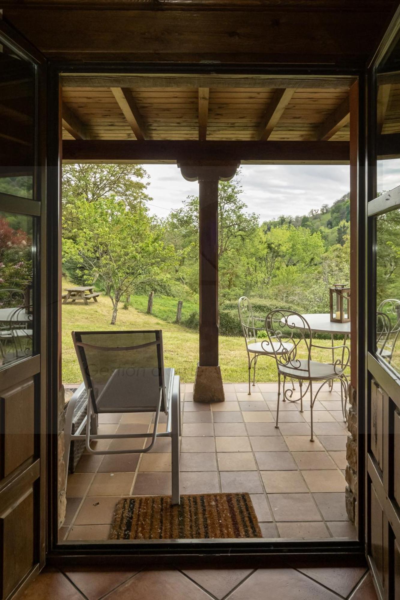 La Coqueta Del Sueve Villa Arriondas Luaran gambar
