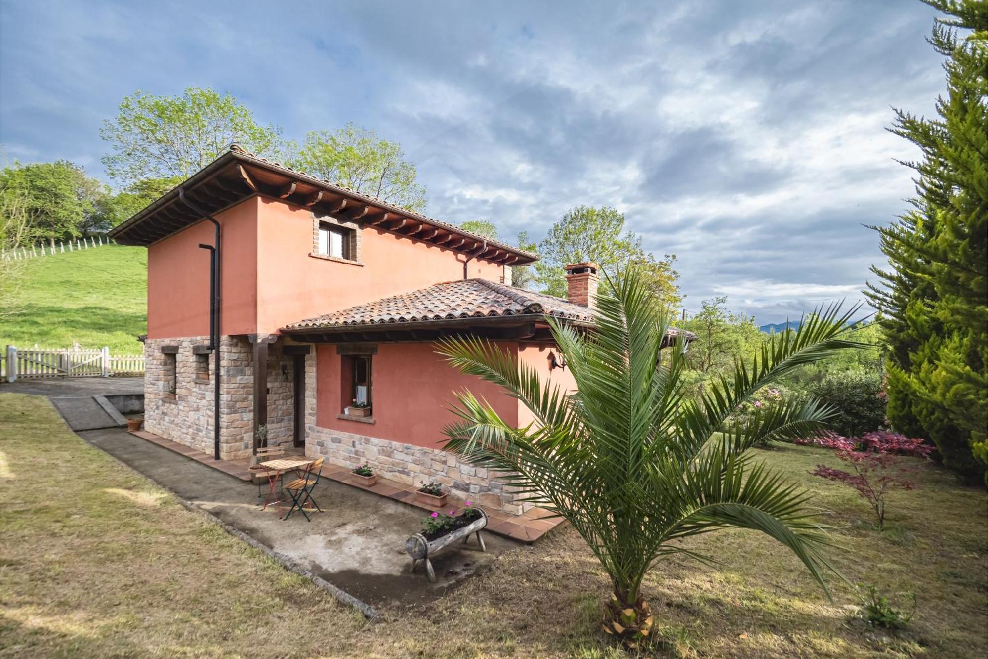 La Coqueta Del Sueve Villa Arriondas Luaran gambar